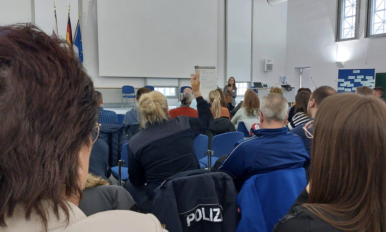 Die DDL unterwegs – Arbeitgeberseminar für die Peers der Polizei Hessen 3 Die DDL unterwegs – Arbeitgeberseminar für die Peers der Polizei Hessen arbeitgeberseminar polizei hessen.003 1536x922 1